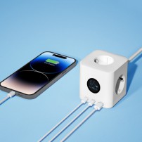 뉴에이커 LCD 디스플레이 PD 67W 큐브형 멀티탭 MT16 고용량 4000W